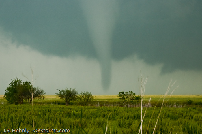 New tornado northeast of Hennessy, OK.