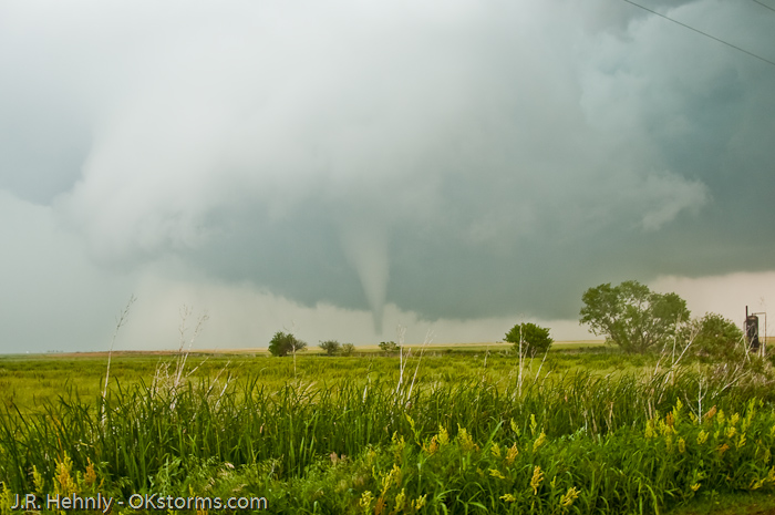 New tornado northeast of Hennessy, OK.