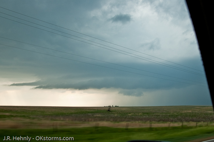 Approaching Greensburg from the south, we observed this lowering to our nothwest.