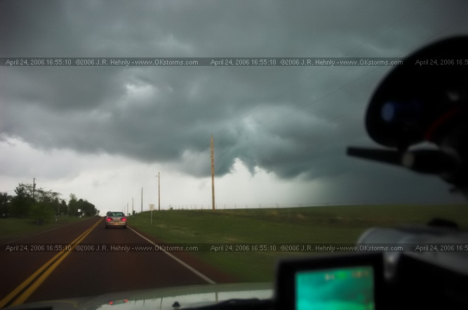 April 24, 2006 - North and Central Oklahoma, El Reno Tornado North of Perry, OK - More scary looking clouds.
 - 20060424_165510.jpg