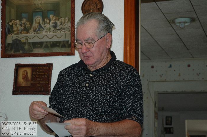 [#Beginning of Shooting Data Section]\nNikon D70s\nFocal Length: 52mm\nOptimize Image: \nColor Mode: Mode Ia (sRGB)\nLong Exposure NR: Off\n2006/03/26 15:16:37\nDigital Vari-Program: Auto\nWhite Balance: Auto\nTone Comp.: Auto\nCompressed RAW (12-bit)\nMetering Mode: Multi-Pattern\nAF Mode: AF-S\nHue Adjustment: 0�\nImage Size: Large (3008 x 2000)\n1/60 sec - F/4.5\nFlash Sync Mode: Front Curtain\nSaturation: Normal\nExposure Comp.: 0 EV\nAuto Flash Mode: Built-in TTL\nSharpening: Auto\nLens: 18-70mm F/3.5-4.5 G\nSensitivity: ISO 400\nAuto Flash Comp: 0 EV\nImage Comment:                                     \n[#End of Shooting Data Section]