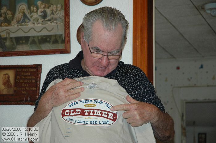 [#Beginning of Shooting Data Section]\nNikon D70s\nFocal Length: 70mm\nOptimize Image: \nColor Mode: Mode Ia (sRGB)\nLong Exposure NR: Off\n2006/03/26 15:18:38.1\nDigital Vari-Program: Auto\nWhite Balance: Auto\nTone Comp.: Auto\nCompressed RAW (12-bit)\nMetering Mode: Multi-Pattern\nAF Mode: AF-S\nHue Adjustment: 0�\nImage Size: Large (3008 x 2000)\n1/60 sec - F/4.5\nFlash Sync Mode: Front Curtain\nSaturation: Normal\nExposure Comp.: 0 EV\nAuto Flash Mode: Built-in TTL\nSharpening: Auto\nLens: 18-70mm F/3.5-4.5 G\nSensitivity: ISO 400\nAuto Flash Comp: 0 EV\nImage Comment:                                     \n[#End of Shooting Data Section]