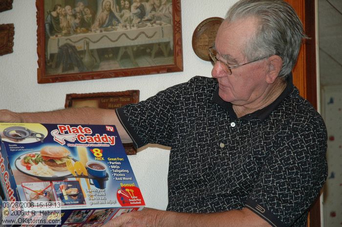 [#Beginning of Shooting Data Section]\nNikon D70s\nFocal Length: 70mm\nOptimize Image: \nColor Mode: Mode Ia (sRGB)\nLong Exposure NR: Off\n2006/03/26 15:19:13.7\nDigital Vari-Program: Auto\nWhite Balance: Auto\nTone Comp.: Auto\nCompressed RAW (12-bit)\nMetering Mode: Multi-Pattern\nAF Mode: AF-S\nHue Adjustment: 0�\nImage Size: Large (3008 x 2000)\n1/60 sec - F/4.5\nFlash Sync Mode: Front Curtain\nSaturation: Normal\nExposure Comp.: 0 EV\nAuto Flash Mode: Built-in TTL\nSharpening: Auto\nLens: 18-70mm F/3.5-4.5 G\nSensitivity: ISO 400\nAuto Flash Comp: 0 EV\nImage Comment:                                     \n[#End of Shooting Data Section]