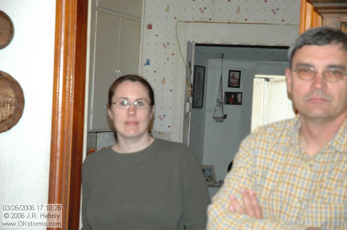 [#Beginning of Shooting Data Section]\nNikon D70s\nFocal Length: 70mm\nOptimize Image: \nColor Mode: Mode Ia (sRGB)\nLong Exposure NR: Off\n2006/03/26 17:10:26\nDigital Vari-Program: Auto\nWhite Balance: Auto\nTone Comp.: Auto\nCompressed RAW (12-bit)\nMetering Mode: Multi-Pattern\nAF Mode: AF-S\nHue Adjustment: 0�\nImage Size: Large (3008 x 2000)\n1/60 sec - F/4.5\nFlash Sync Mode: Front Curtain\nSaturation: Normal\nExposure Comp.: 0 EV\nAuto Flash Mode: Built-in TTL\nSharpening: Auto\nLens: 18-70mm F/3.5-4.5 G\nSensitivity: ISO 400\nAuto Flash Comp: 0 EV\nImage Comment:                                     \n[#End of Shooting Data Section]